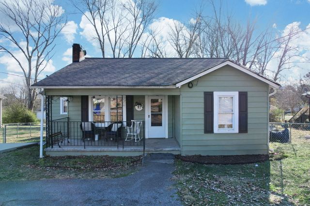 1725 Forest Ridge Circle, Cleveland, TN 37311