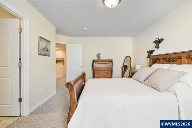 5725 Karen Lynn Lp S, Salem, OR 97306