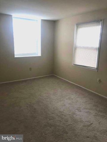 3301 RYERSON CIR, Halethorpe, MD 21227