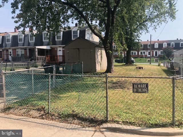 3301 RYERSON CIR, Halethorpe, MD 21227