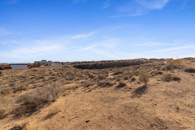 716 Gregg Road NE, Rio Rancho, NM 87124