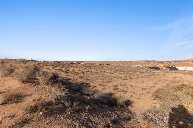 716 Gregg Road NE, Rio Rancho, NM 87124