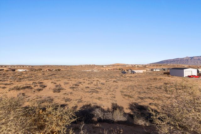 716 Gregg Road NE, Rio Rancho, NM 87124
