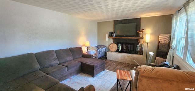 4090 SHILOH Circle, Pinckneyville, IL 62274