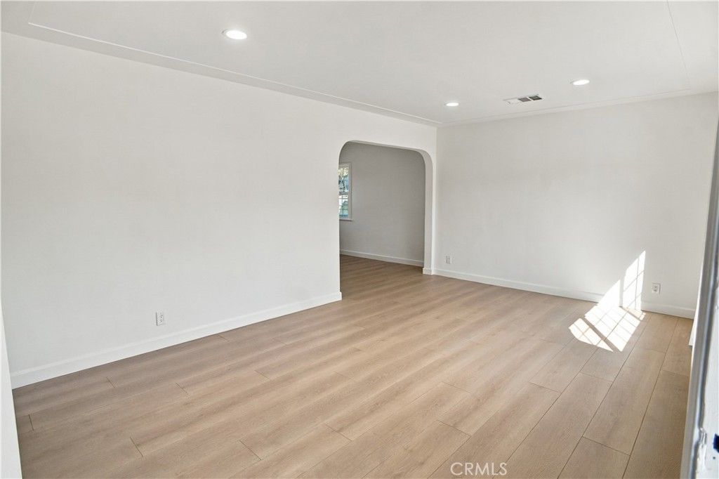2211 W Verdugo, Burbank, CA 91506 — photo 3