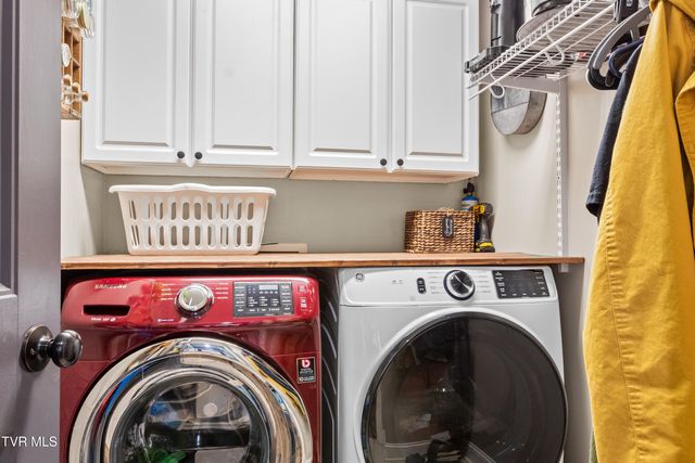 174 Cindy Anne Drive, Gray, TN 37615