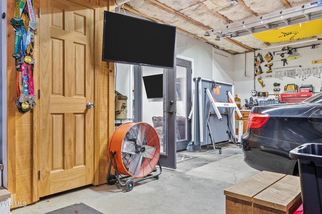 174 Cindy Anne Drive, Gray, TN 37615