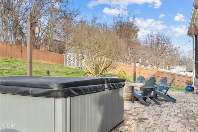 174 Cindy Anne Drive, Gray, TN 37615