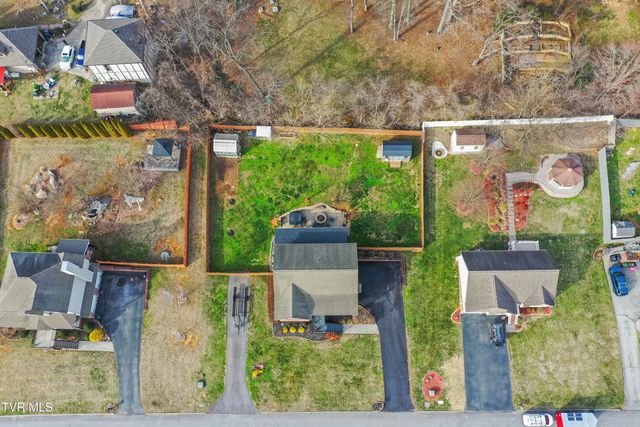 174 Cindy Anne Drive, Gray, TN 37615