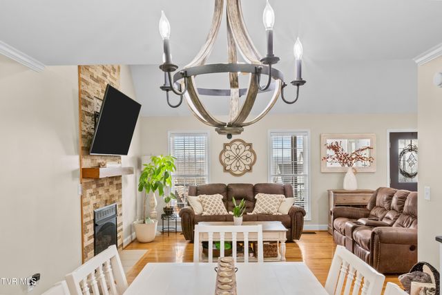 174 Cindy Anne Drive, Gray, TN 37615