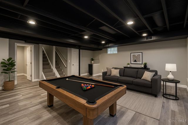 3501 McFarlan Road, Cincinnati, OH 45211