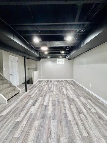 3501 McFarlan Road, Cincinnati, OH 45211