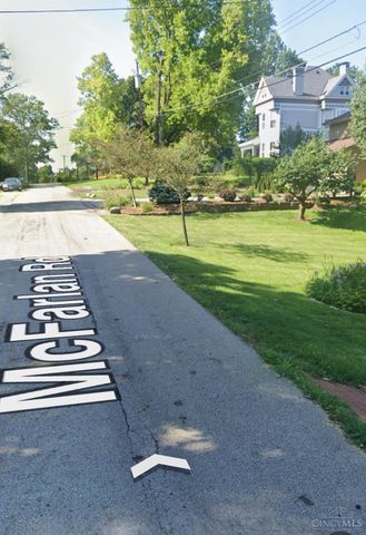 3501 McFarlan Road, Cincinnati, OH 45211