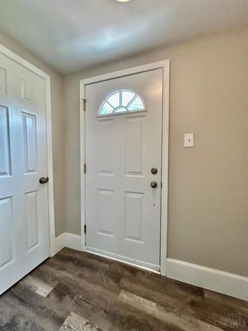 3501 McFarlan Road, Cincinnati, OH 45211