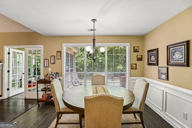 105 Stratford Circle, Stockbridge, GA 30281