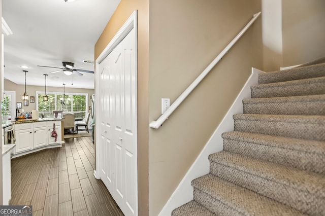 105 Stratford Circle, Stockbridge, GA 30281