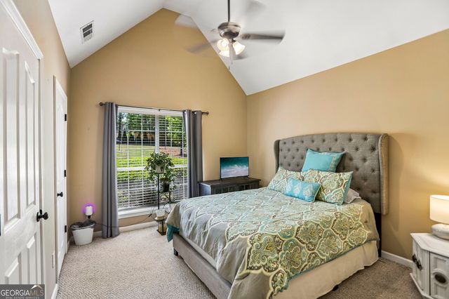 105 Stratford Circle, Stockbridge, GA 30281