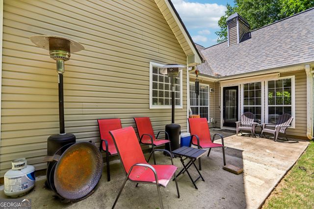 105 Stratford Circle, Stockbridge, GA 30281