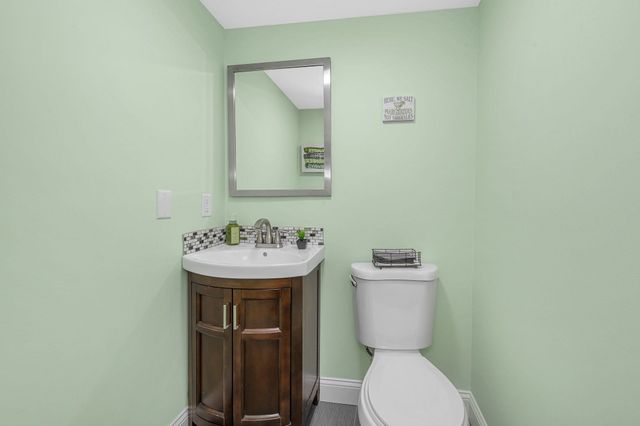 80 Smith Street 3A, Lowell, MA 01851