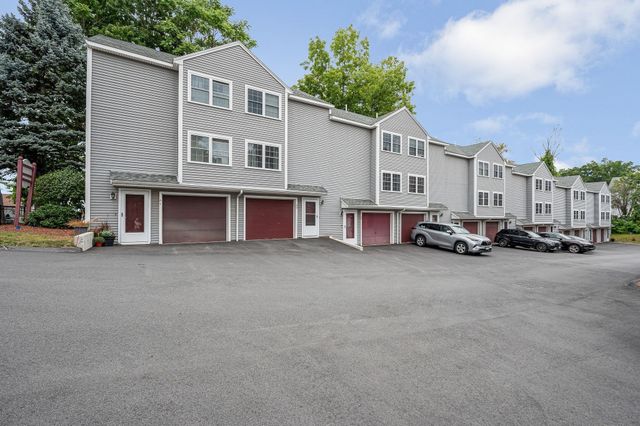 80 Smith Street 3A, Lowell, MA 01851