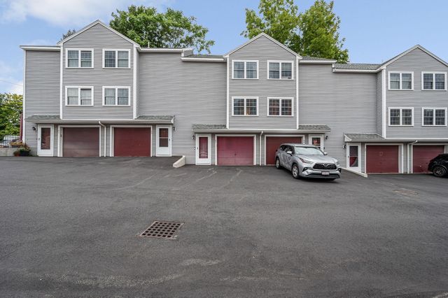 80 Smith Street 3A, Lowell, MA 01851
