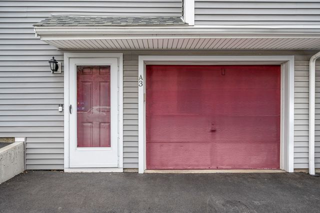 80 Smith Street 3A, Lowell, MA 01851
