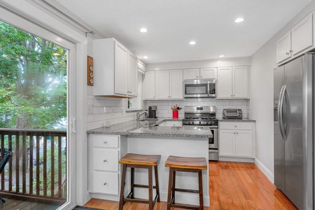 80 Smith Street 3A, Lowell, MA 01851