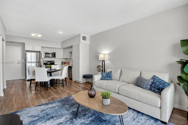 1110 NW 1st Street 607, Miami, FL 33128