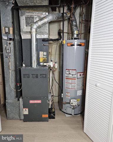 4904 SHOPTON DR, Temple Hills, MD 20748