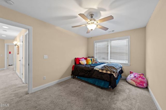 6952 Ogburn Farms Drive, Willow Springs, NC 27592