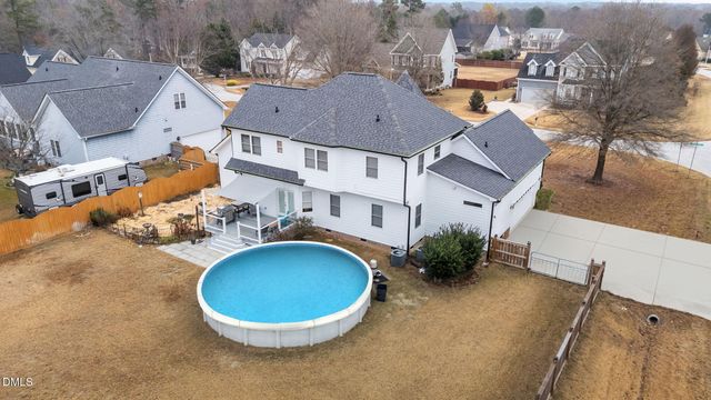 6952 Ogburn Farms Drive, Willow Springs, NC 27592