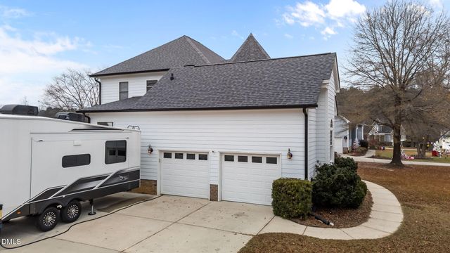 6952 Ogburn Farms Drive, Willow Springs, NC 27592