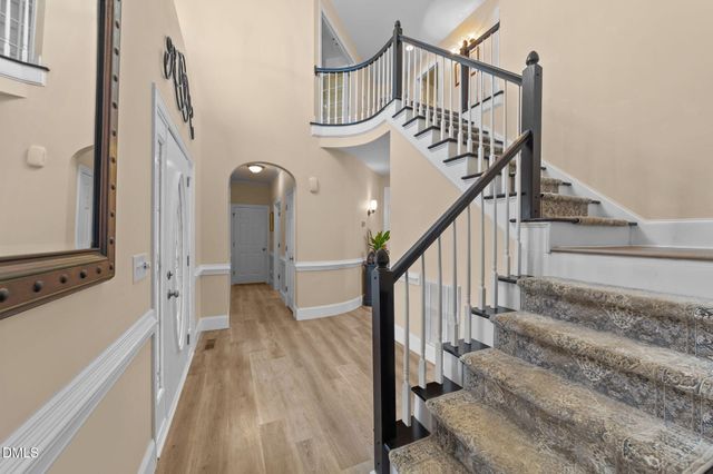 6952 Ogburn Farms Drive, Willow Springs, NC 27592