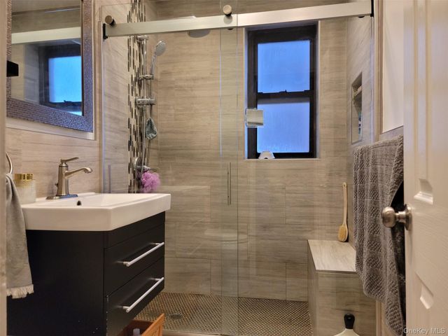 325 Main Street 5A, White Plains, NY 10601