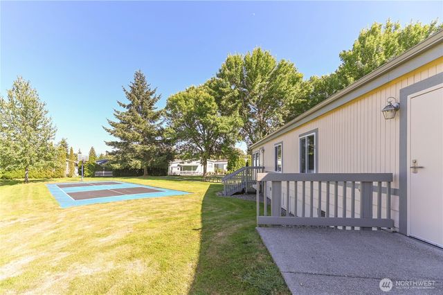 14727 43rd Avenue NE #105, Marysville, WA 98271