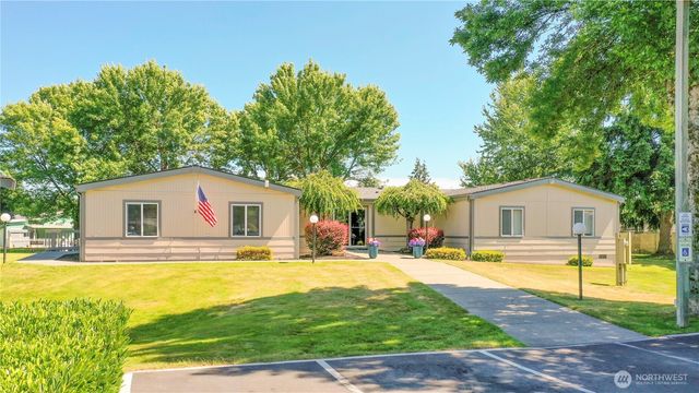 14727 43rd Avenue NE #105, Marysville, WA 98271