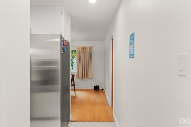 917 2nd Street, Taft, CA 93268