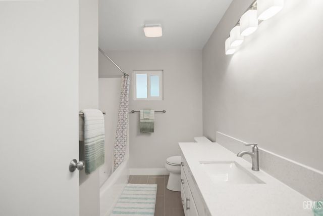 917 2nd Street, Taft, CA 93268