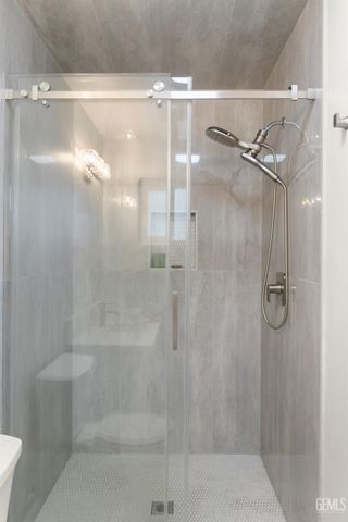 917 2nd Street, Taft, CA 93268