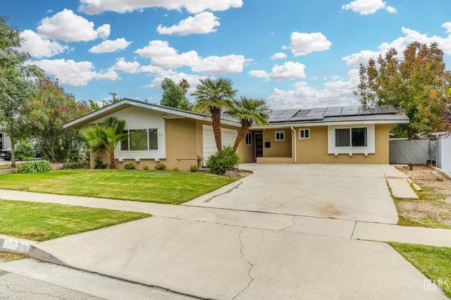 917 2nd Street, Taft, CA 93268