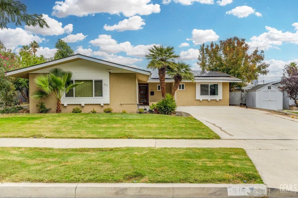 917 2nd Street, Taft, CA 93268