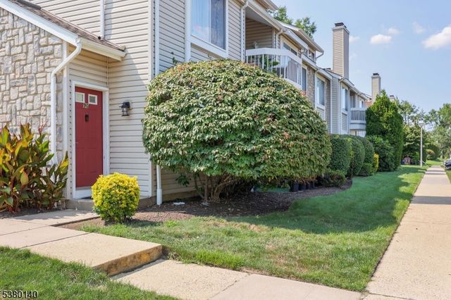 90 Farnham Sq 290, Sayreville Boro, NJ 08859