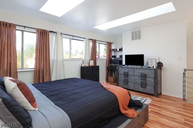 90 Farnham Sq 290, Sayreville Boro, NJ 08859