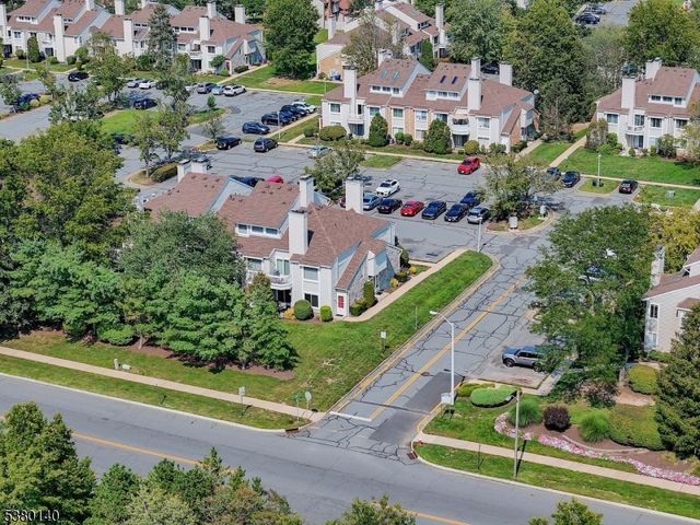 90 Farnham Sq 290, Sayreville Boro, NJ 08859