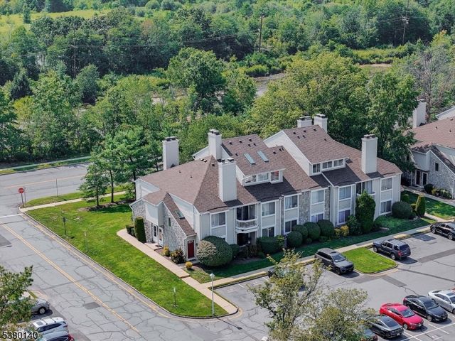 90 Farnham Sq 290, Sayreville Boro, NJ 08859