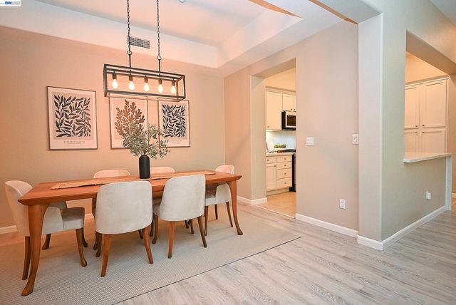 4739 Perugia St, Dublin, CA 94568
