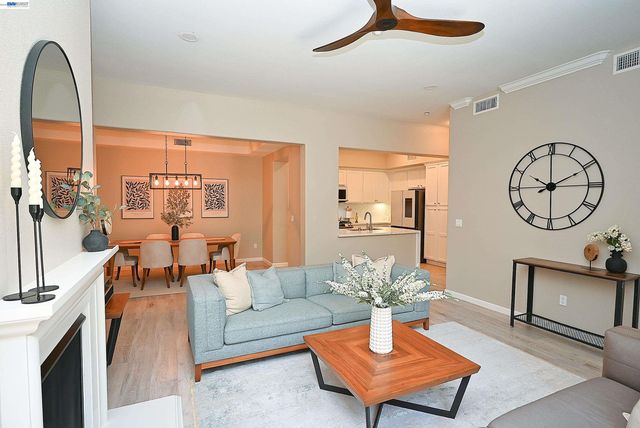 4739 Perugia St, Dublin, CA 94568