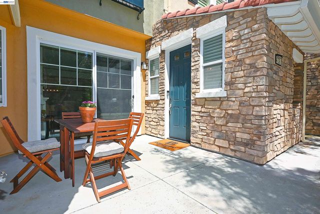 4739 Perugia St, Dublin, CA 94568