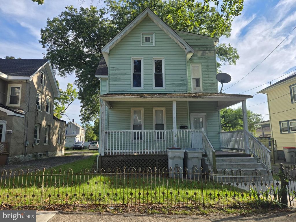 715 E MONTROSE ST, VINELAND, NJ 08360 — exterior