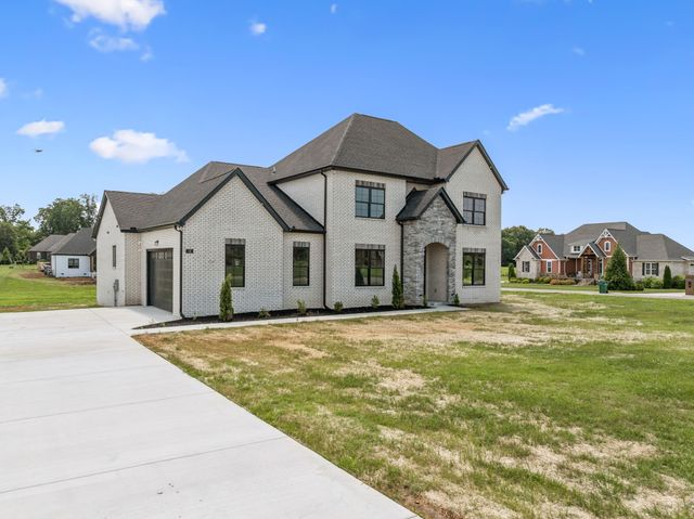16 Blairmont Ct, Winchester, TN 37398